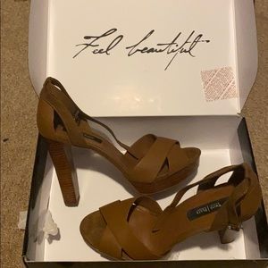 High heel sandals